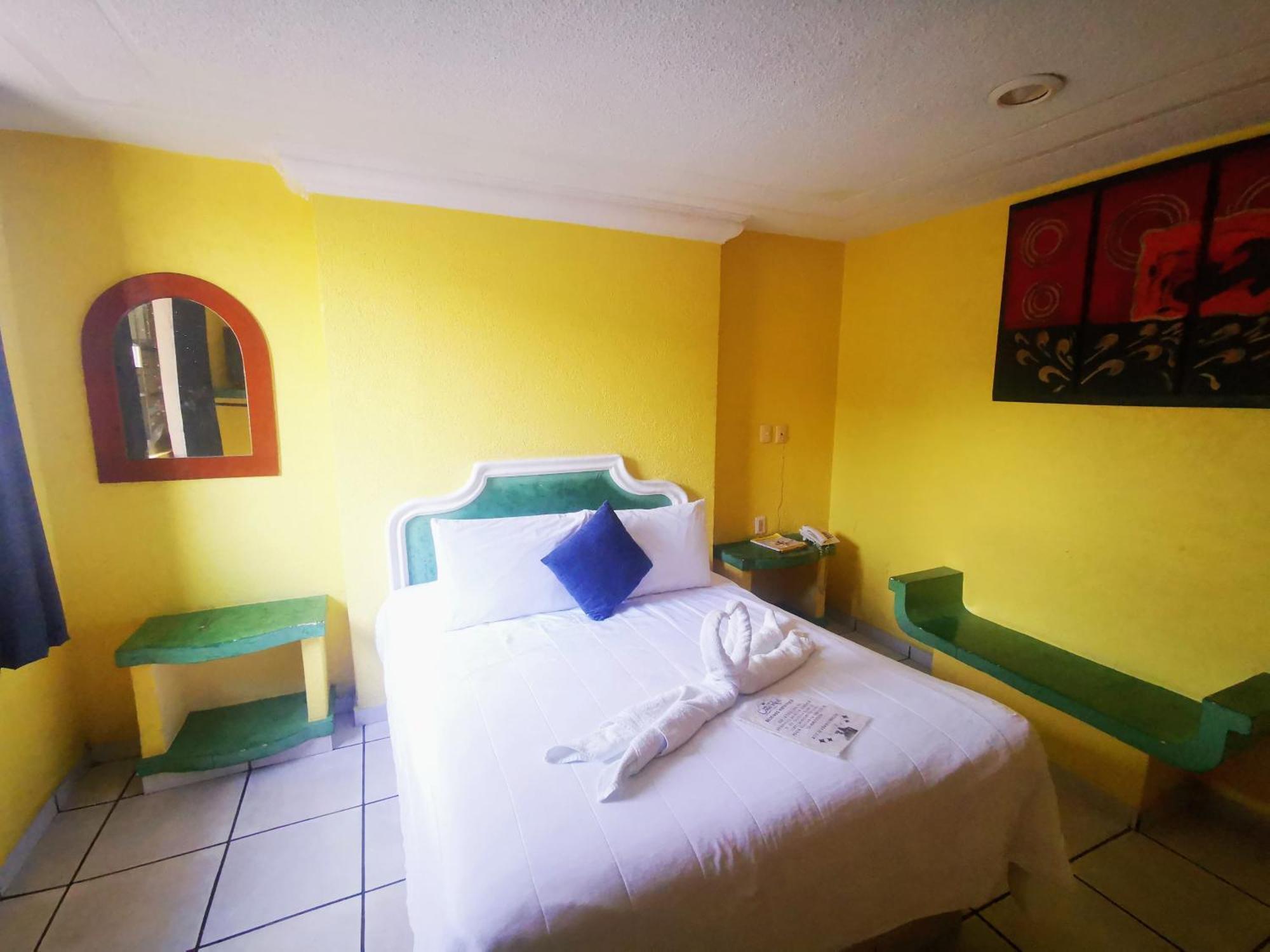 Casa Real Hotel Poza Rica ภายนอก รูปภาพ